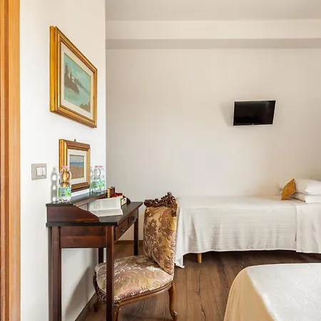 Maison 6 3* Lido di Ostia